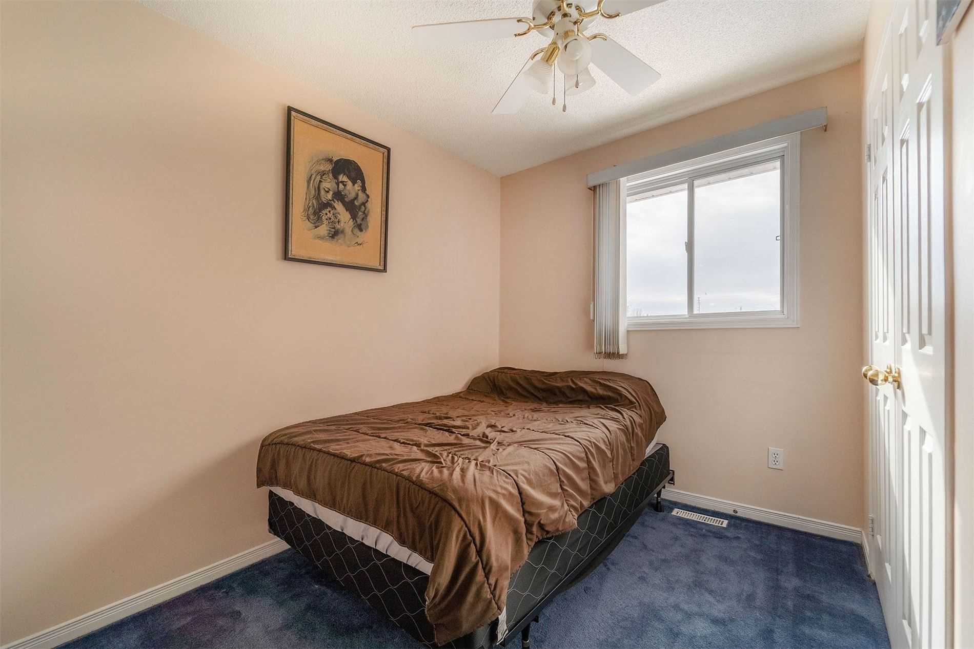 124 Laidlaw Dr