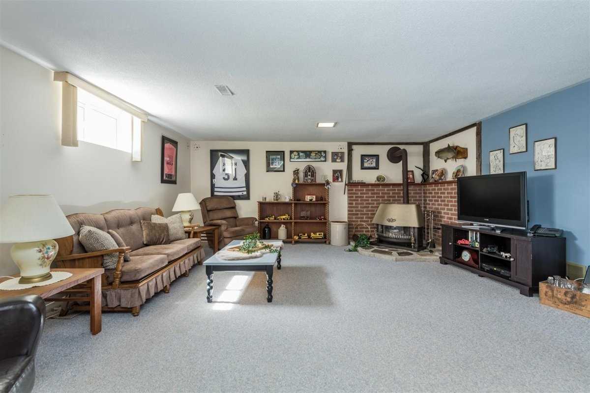 10 Jamieson Cres