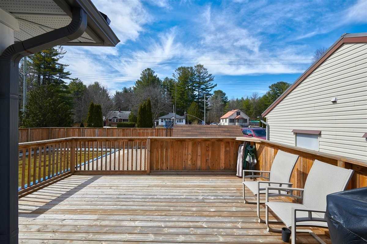 10 Jamieson Cres