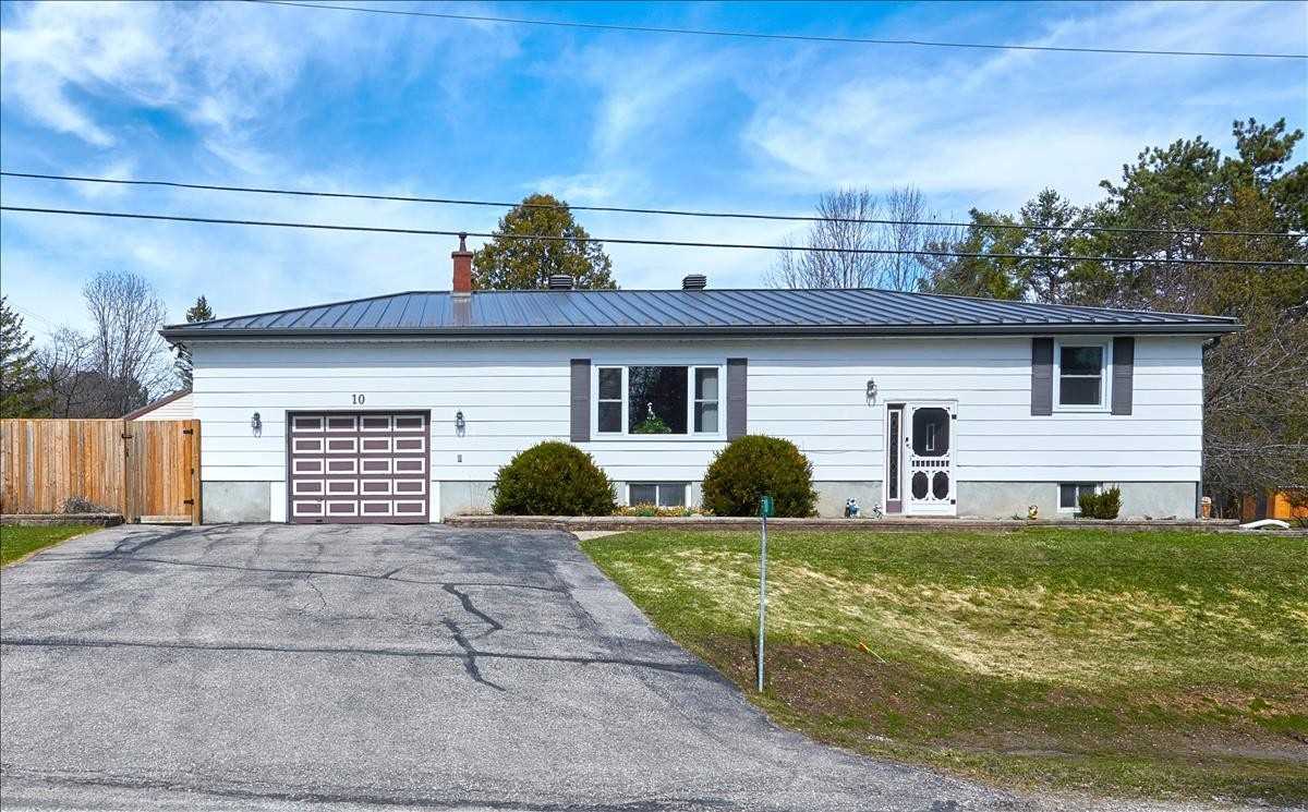 10 Jamieson Cres