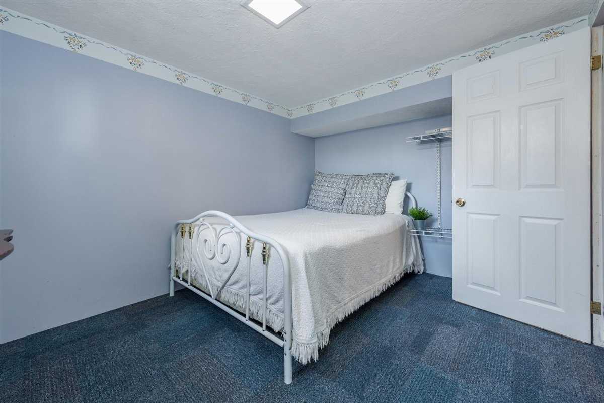 10 Jamieson Cres