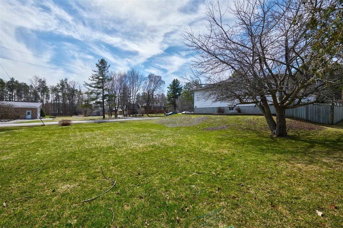 10 Jamieson Cres