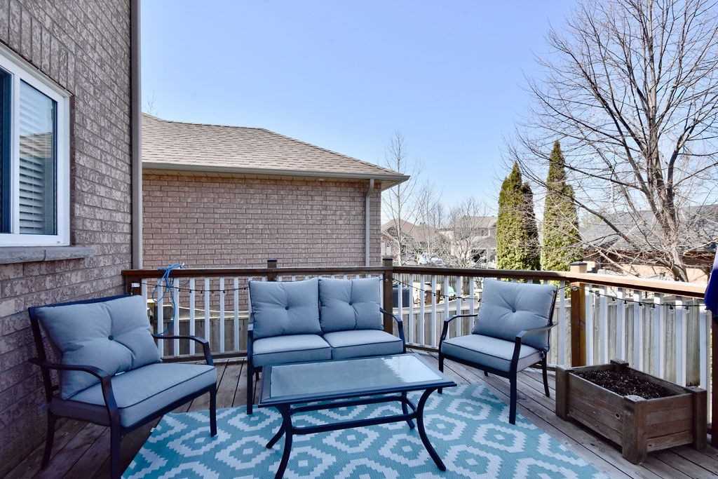 60 Crimson Ridge Rd