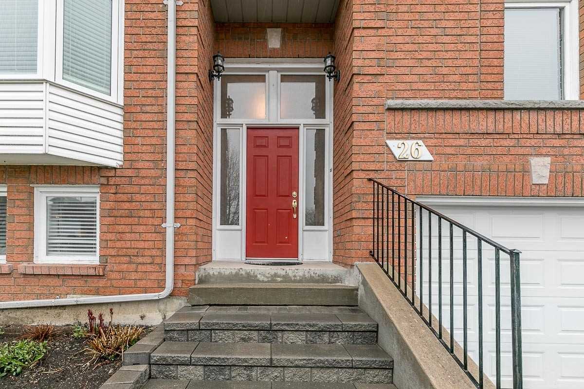 26 Frontier Ave