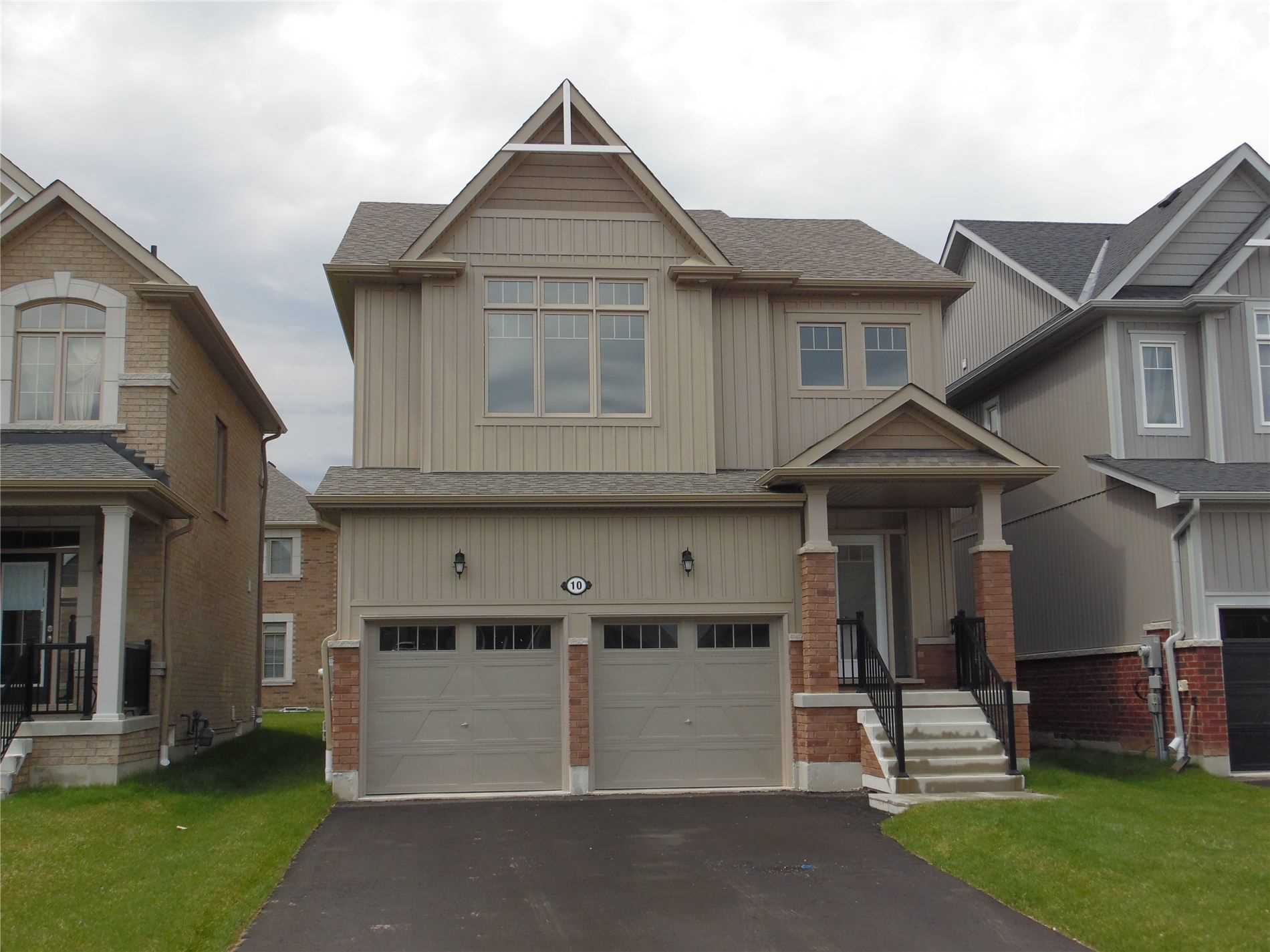 10 Kerr St