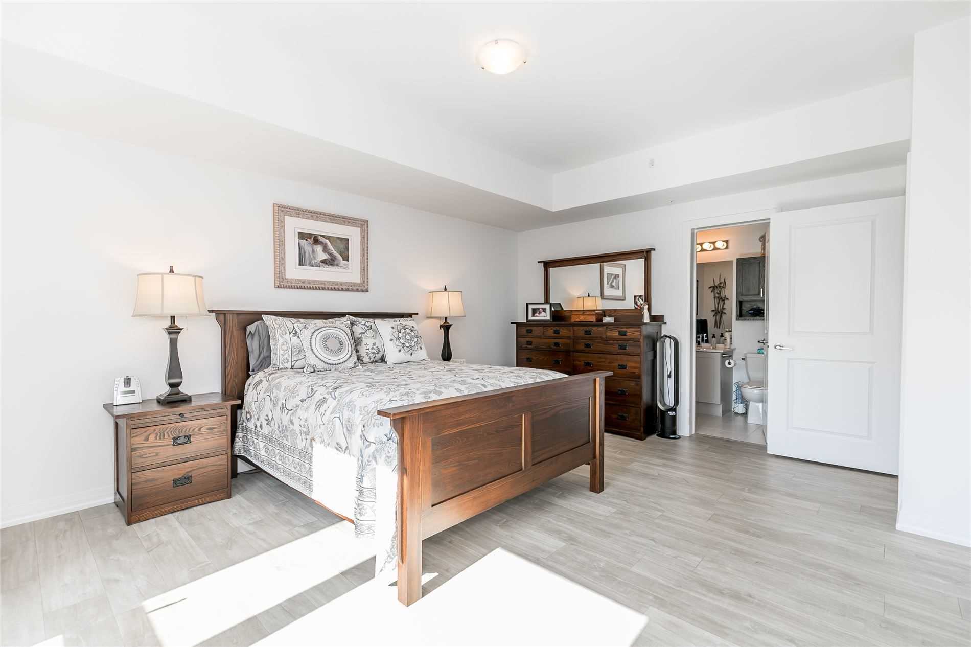 304 Essa Rd, #614