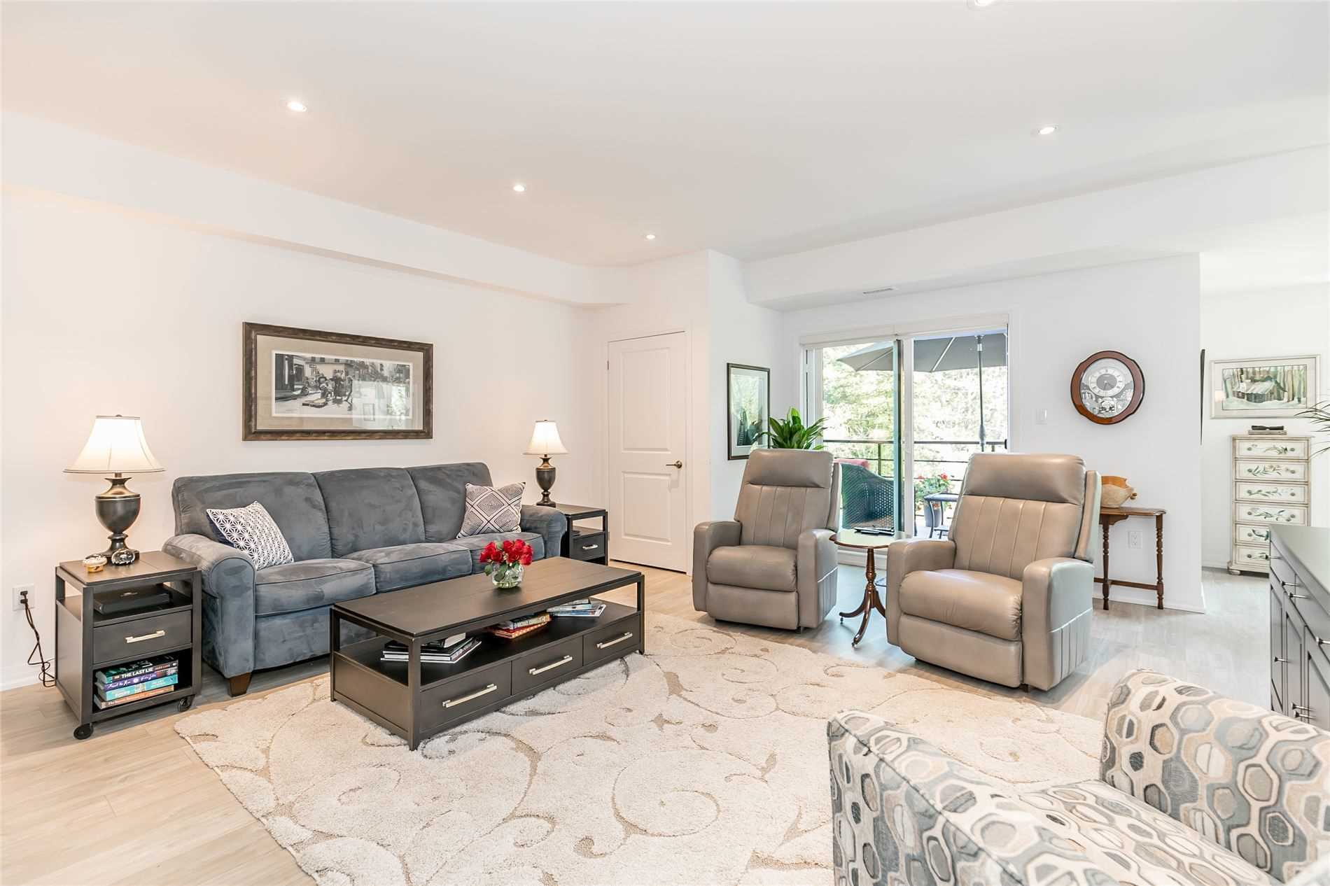 304 Essa Rd, #614