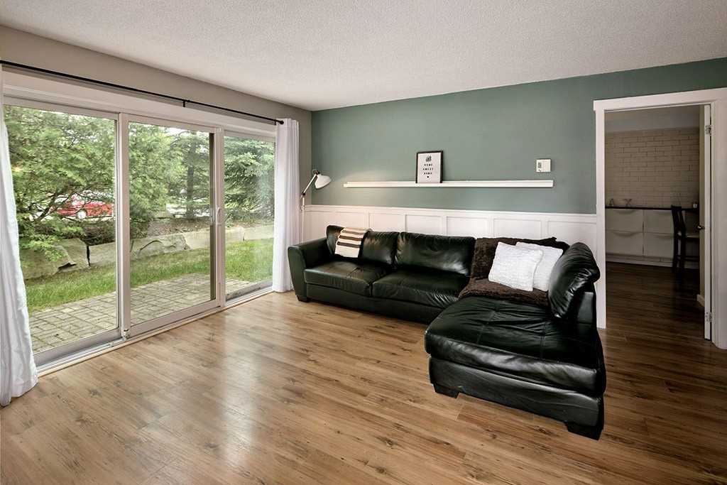 27 Dawson Dr, #130