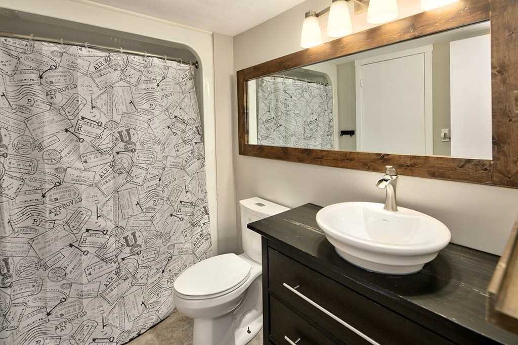 27 Dawson Dr, #130