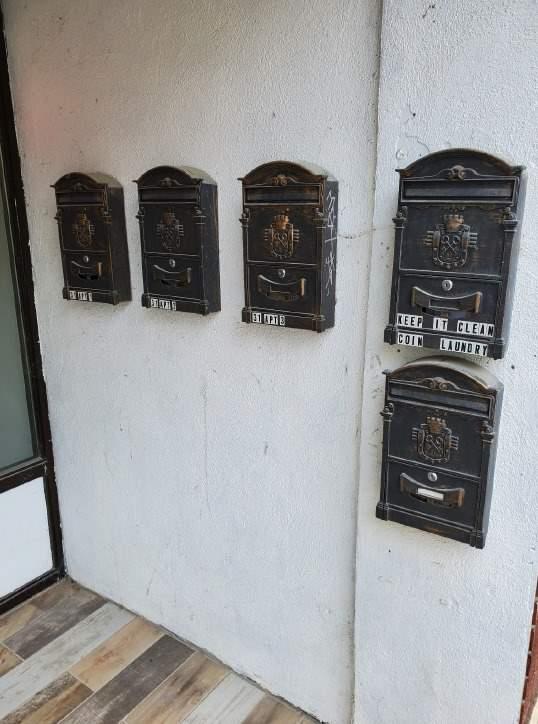31 Mississaga St W