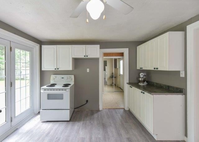 159 Cedar Island Rd