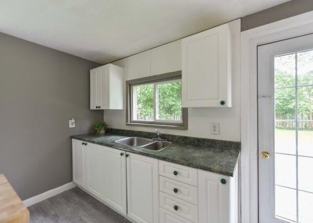 159 Cedar Island Rd