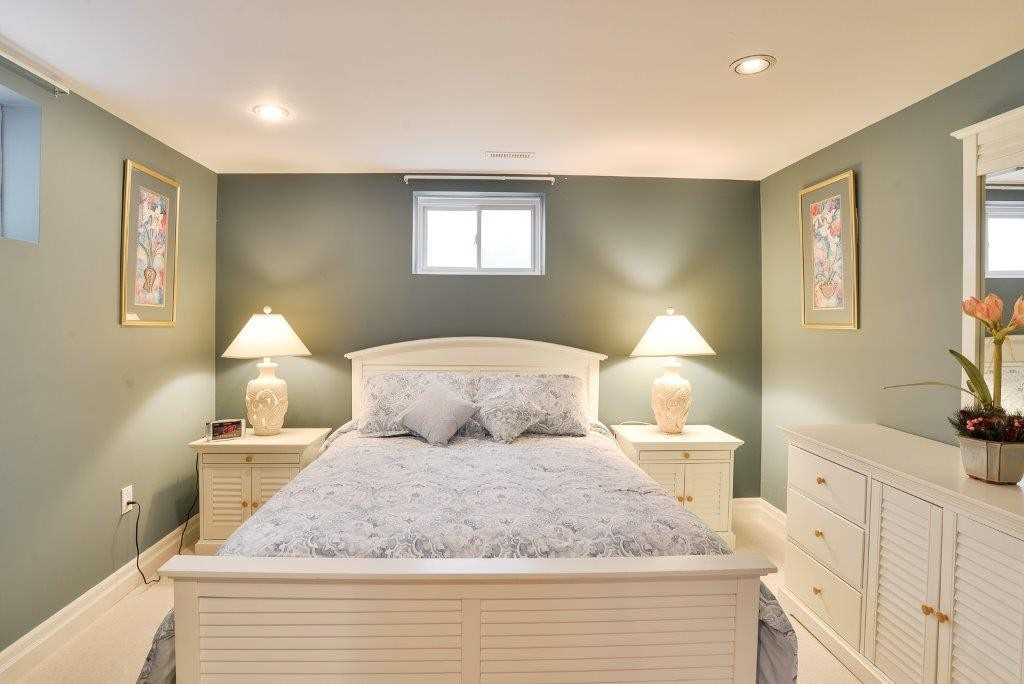 54 Carter Cres