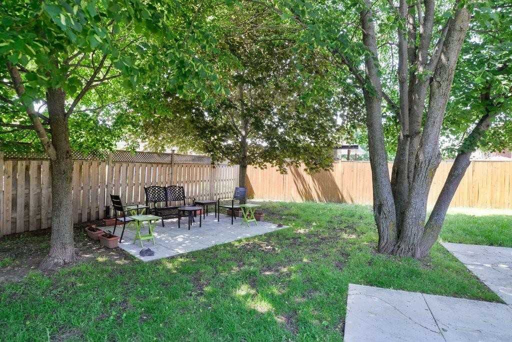 54 Carter Cres