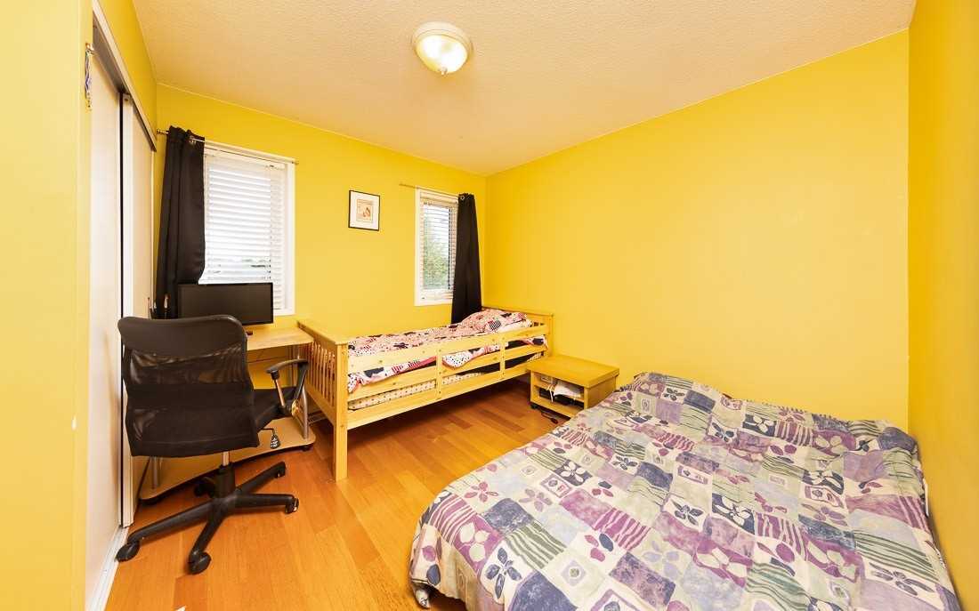 12 Churchland Dr