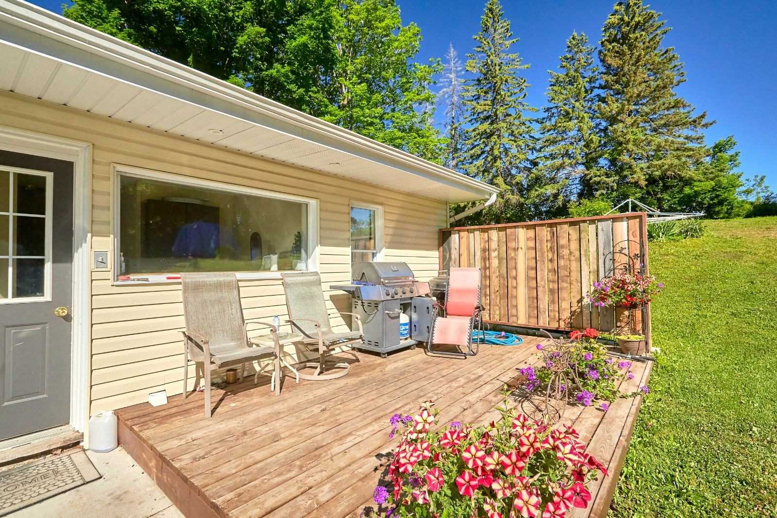 18 Elgin St