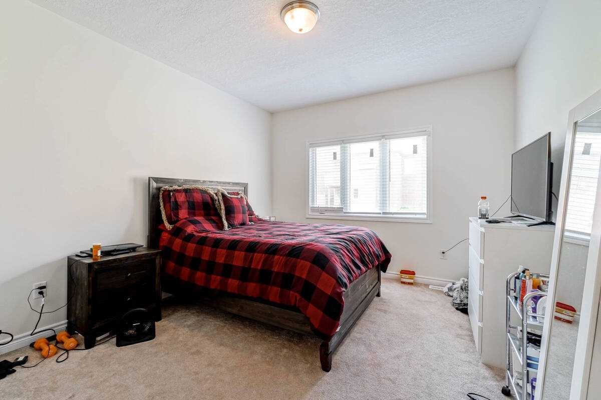 177 Isabella Dr