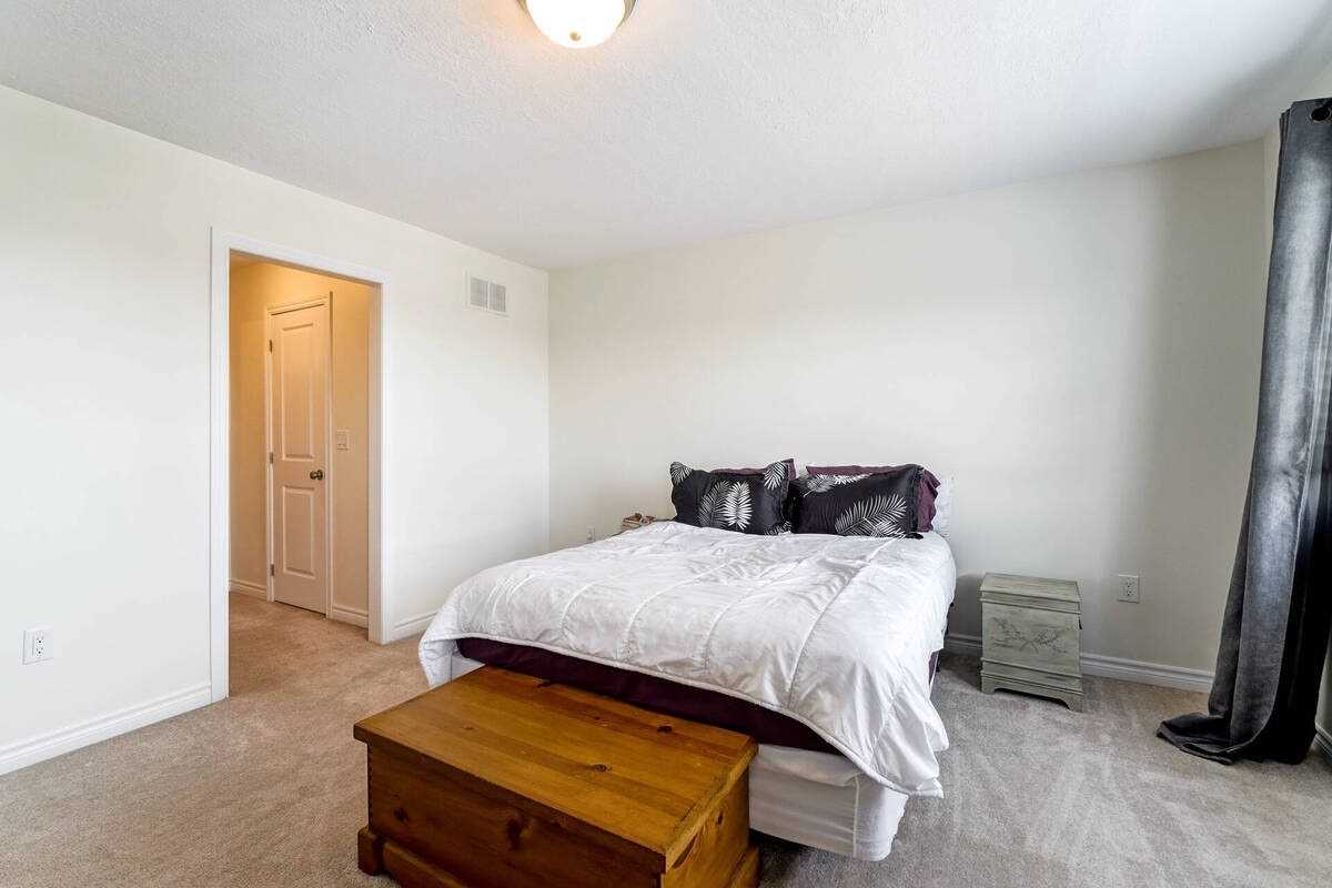 177 Isabella Dr