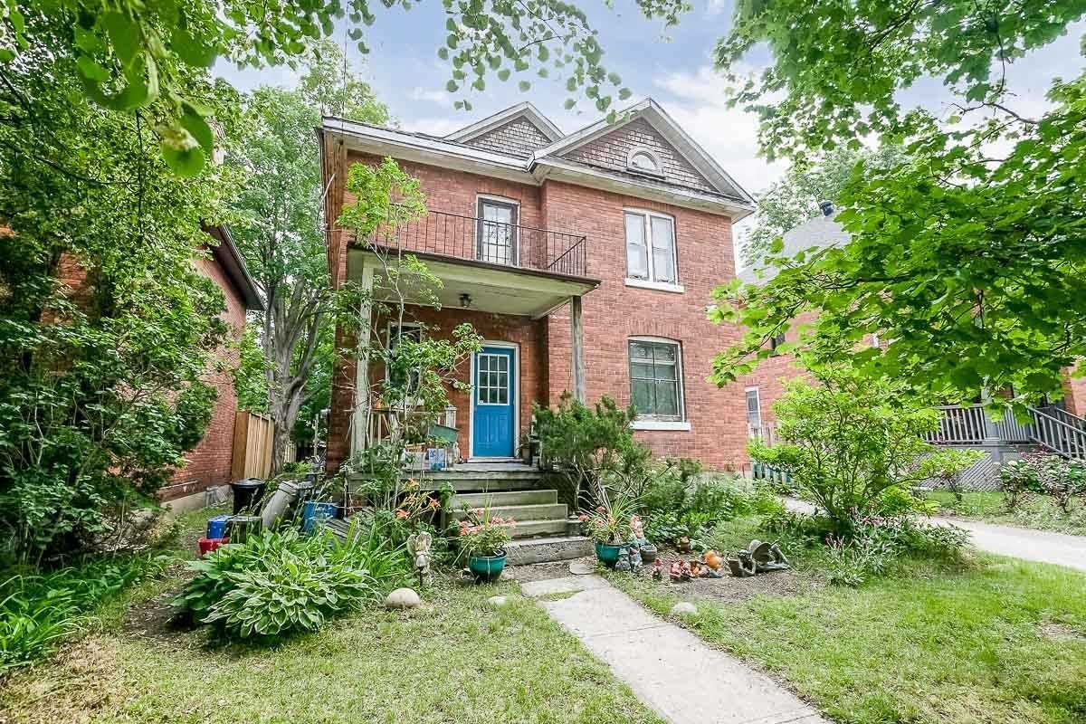 69 William St