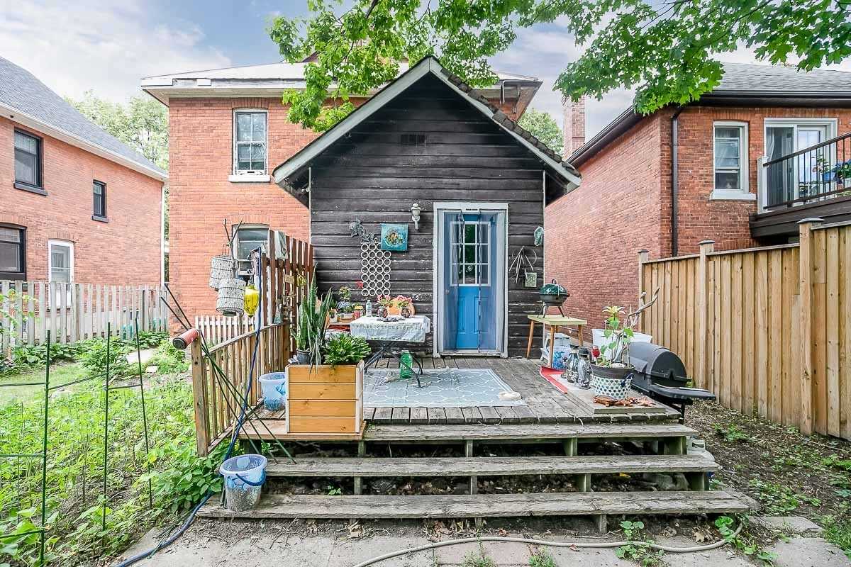 69 William St