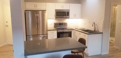 31 Mississaga St W