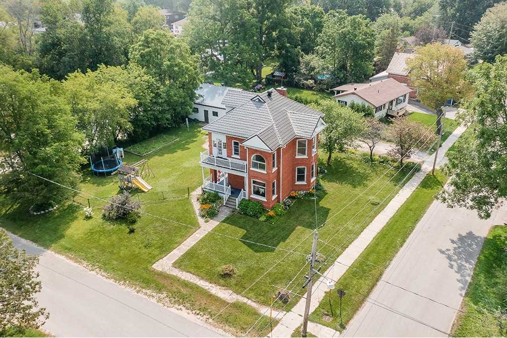 5 Mill St