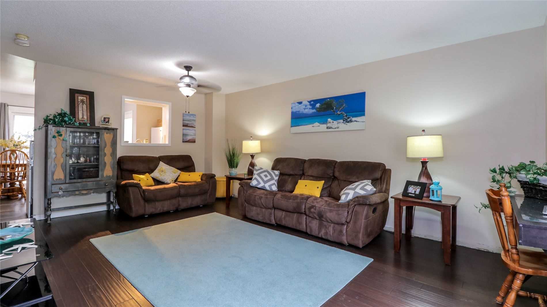 293 Livingstone St W