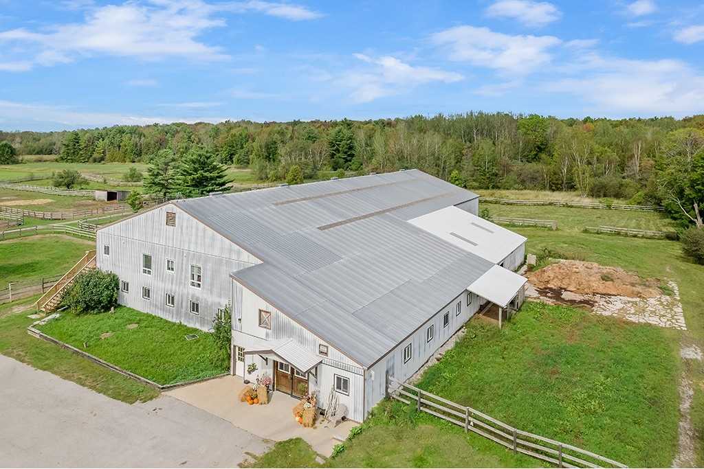 100 Concession 13 W