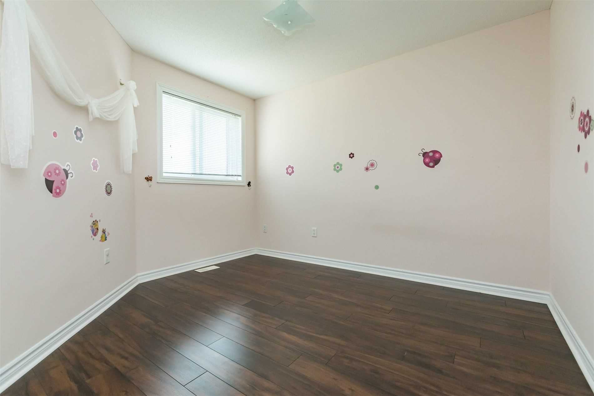 23 Esther Dr