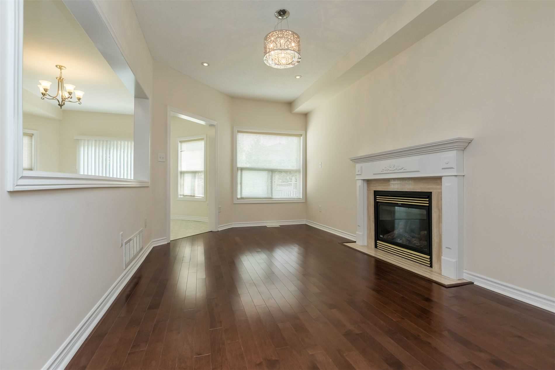 23 Esther Dr