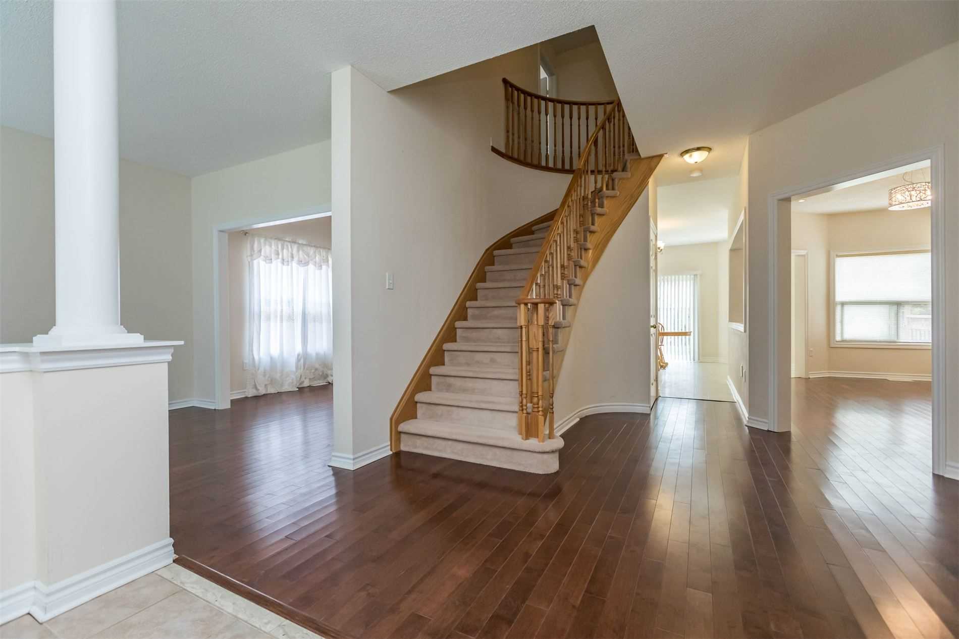 23 Esther Dr