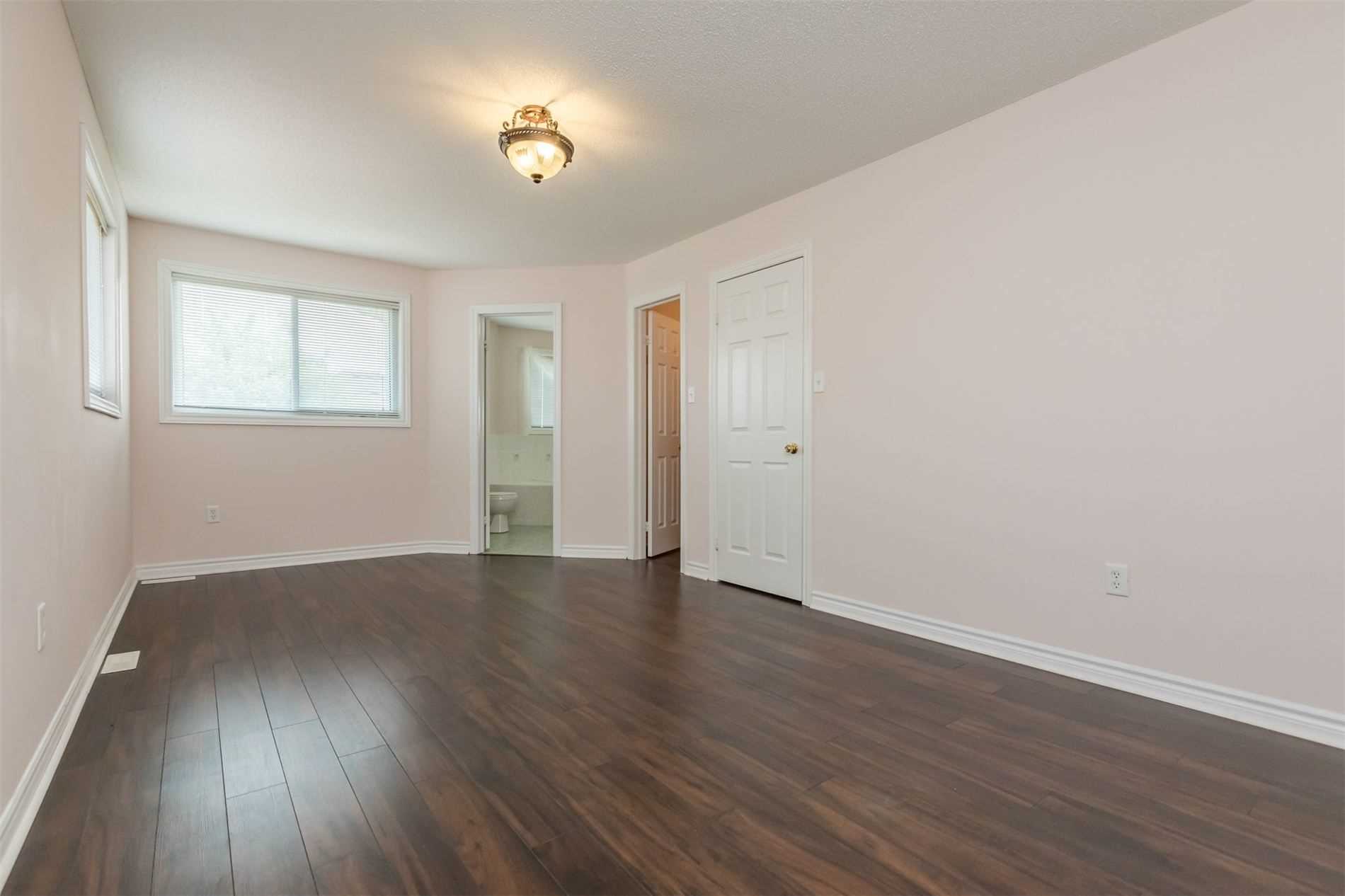 23 Esther Dr