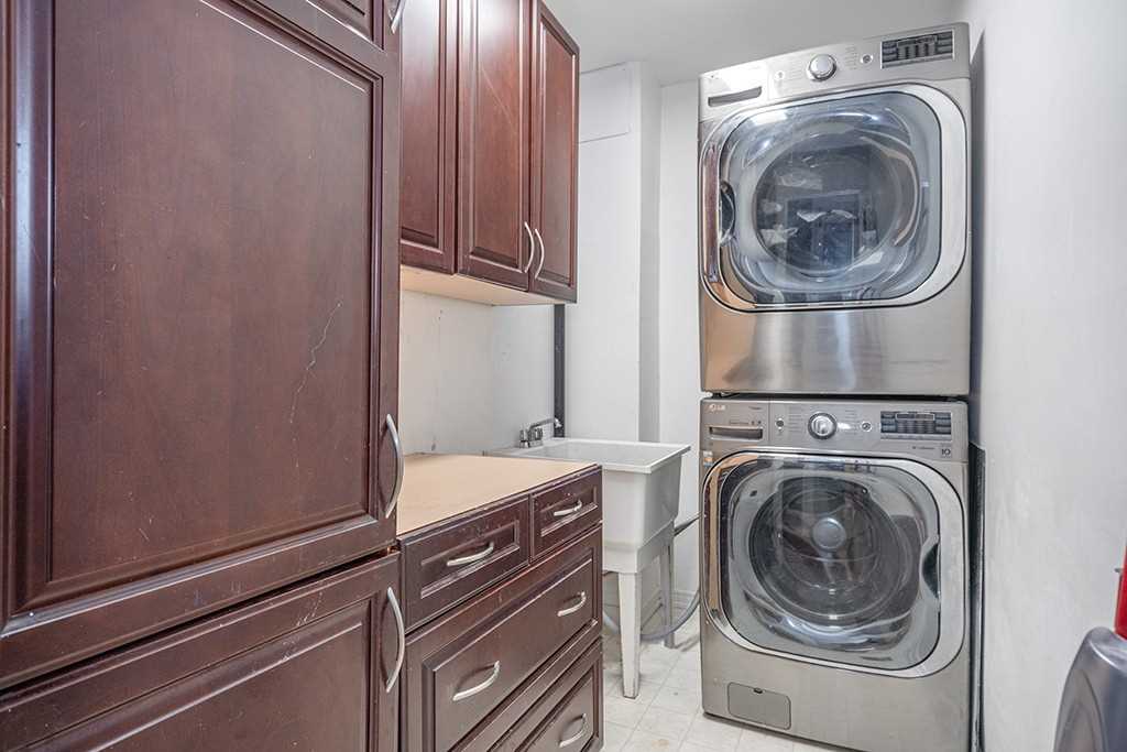 25 South St, #102