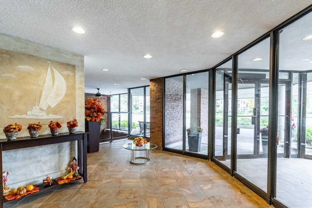 181 Collier St, #206