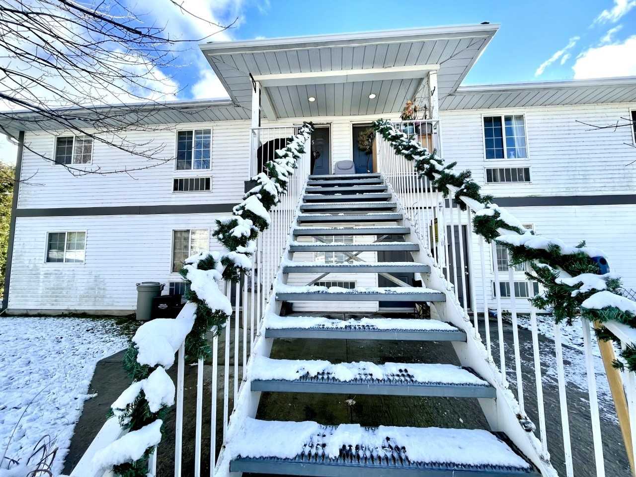 380 Bayview Pkwy