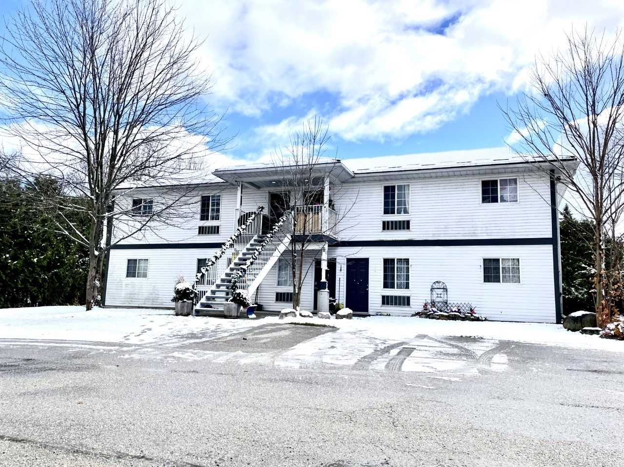 380 Bayview Pkwy