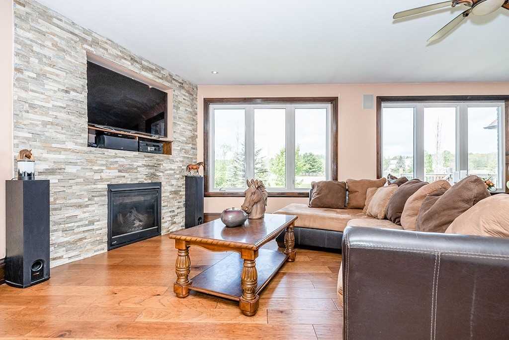 100 Concession 13 W