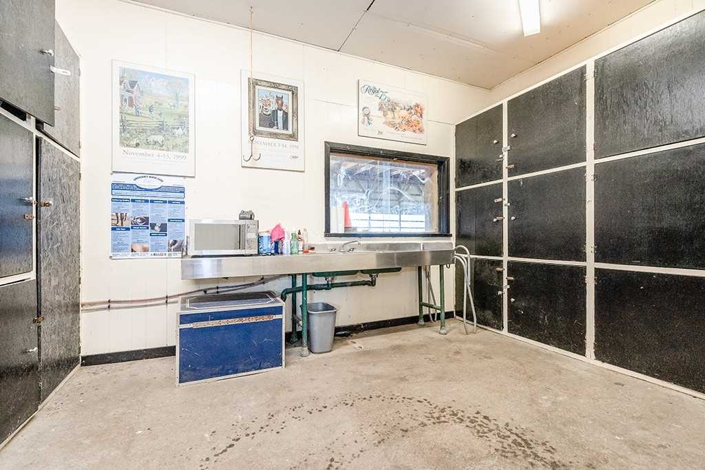 100 Concession 13 W