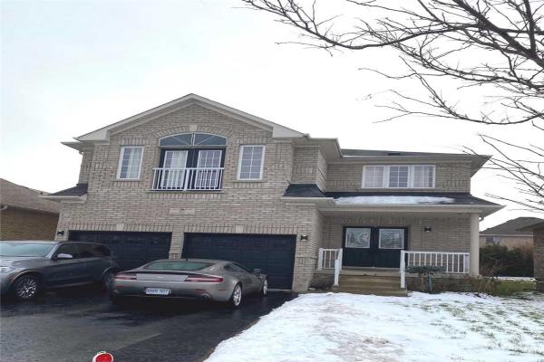 17 Connaught Lane, Barrie