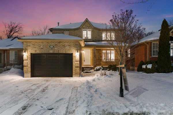 136 Country Lane, Barrie