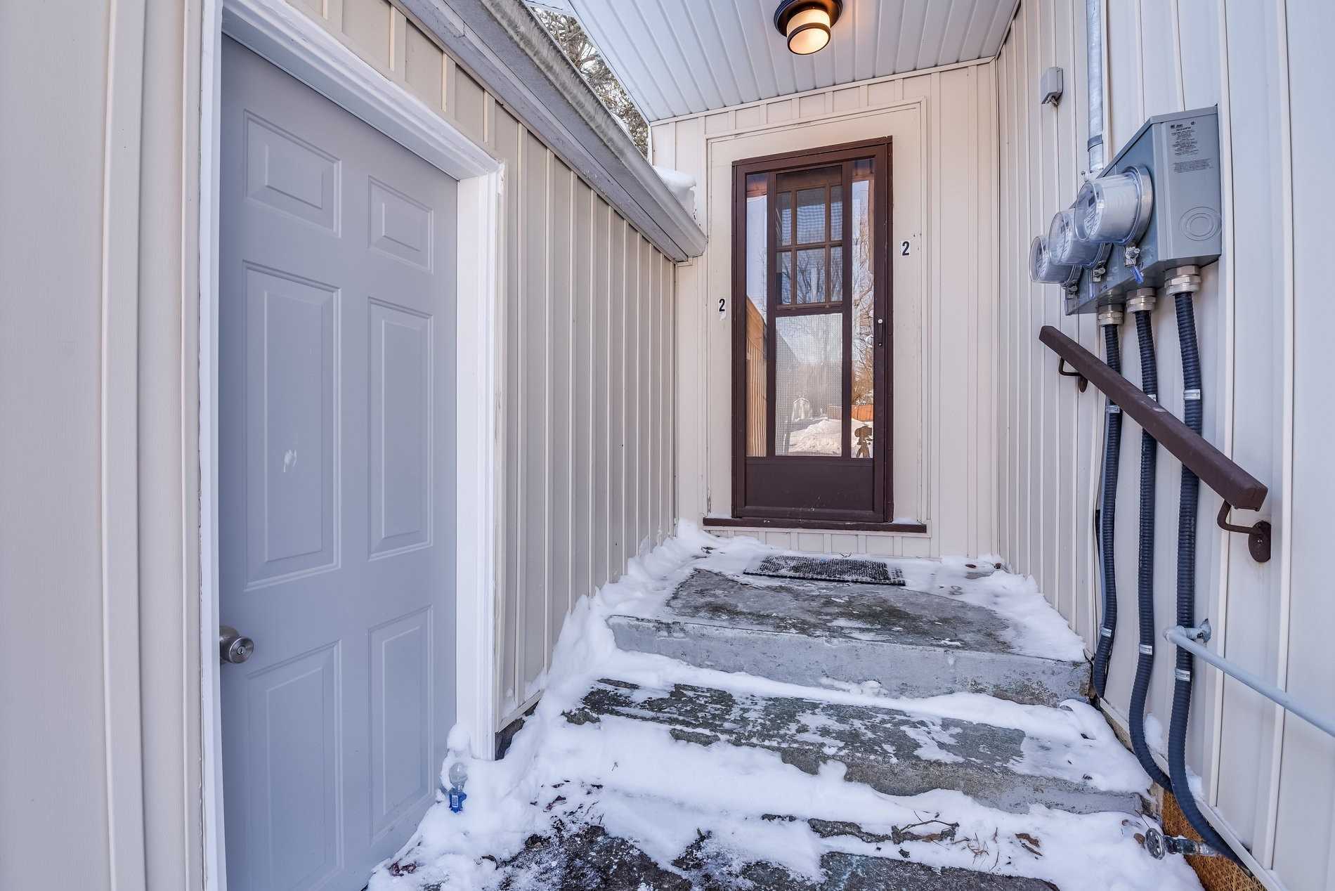 152 Owen St