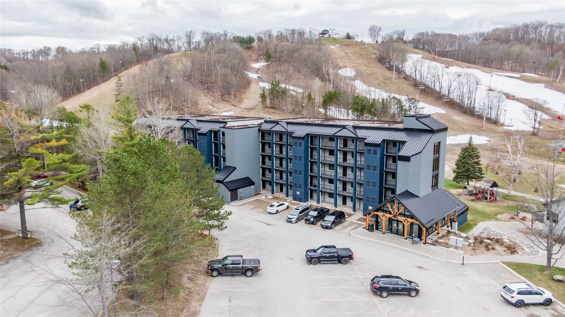 80 Horseshoe Blvd, #G02