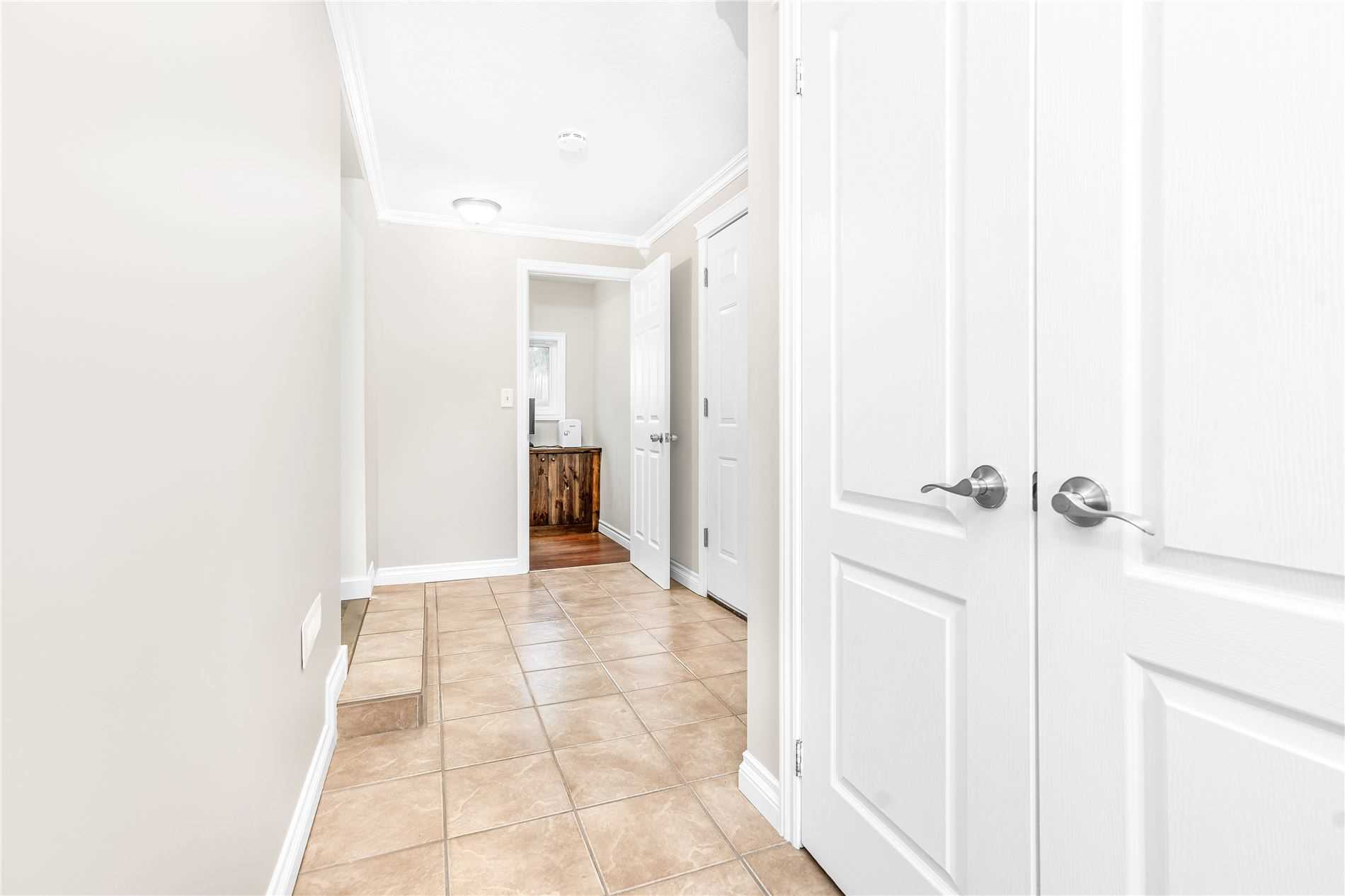 12 Huron St