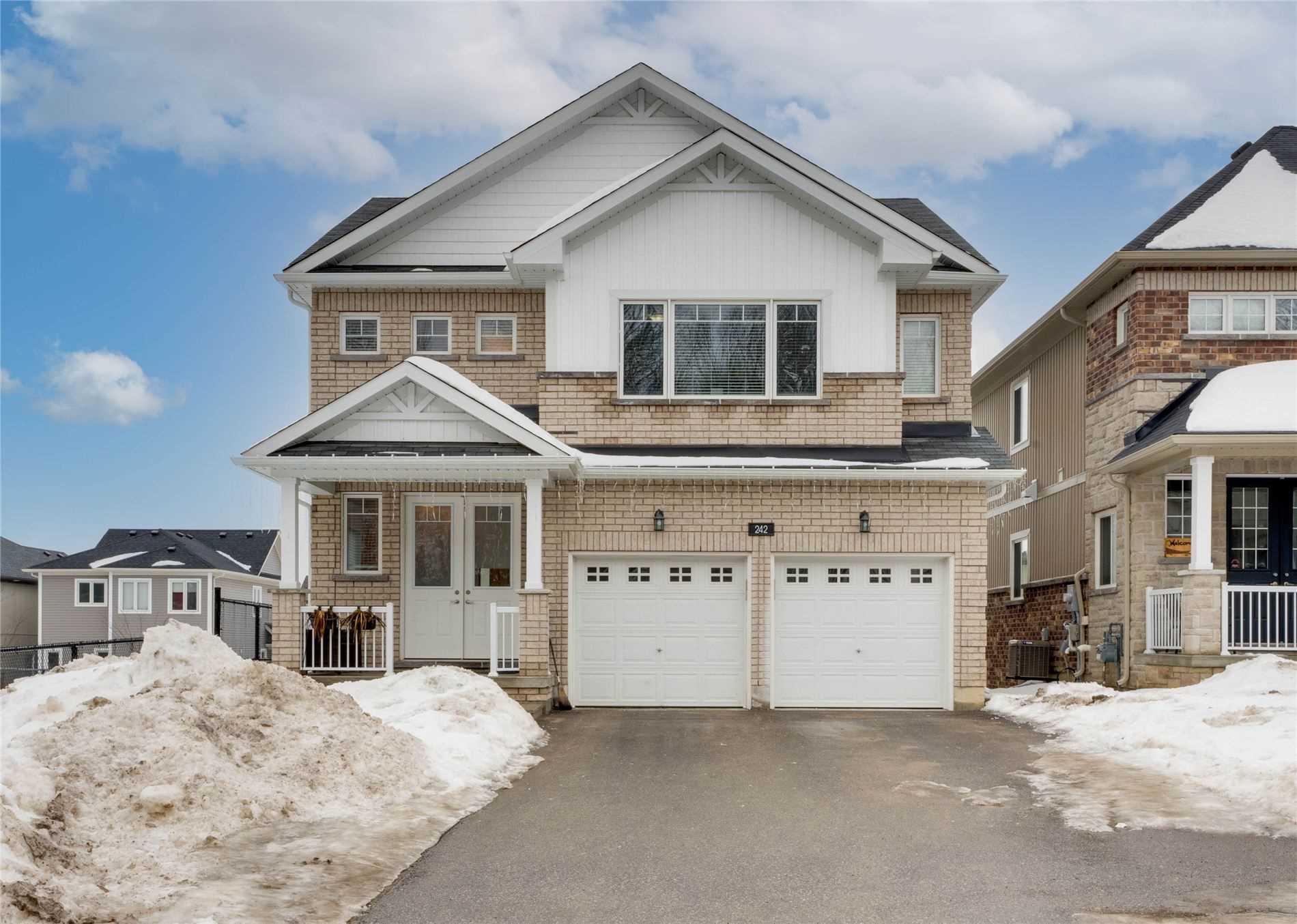 242 Diana Dr