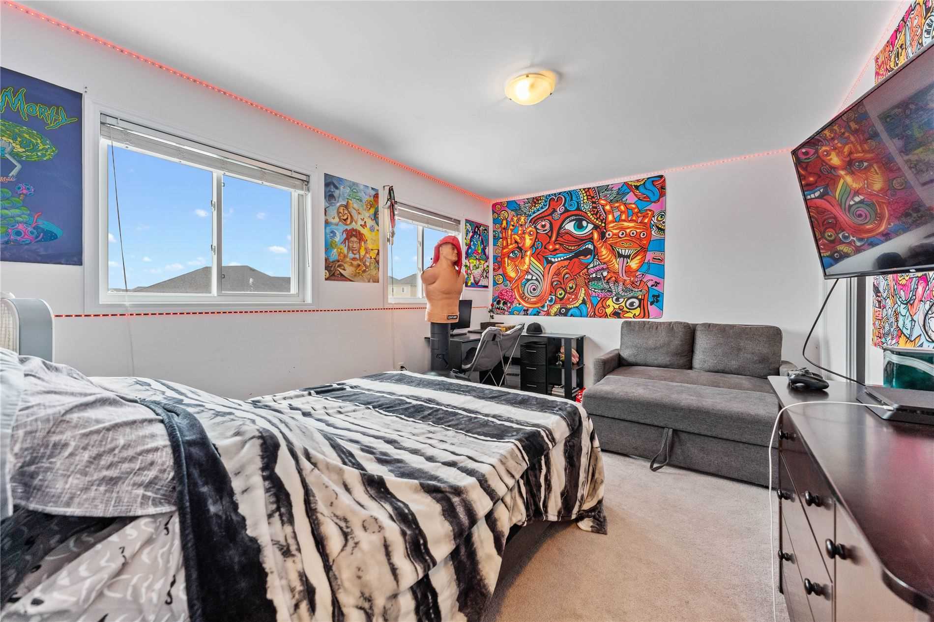 242 Diana Dr