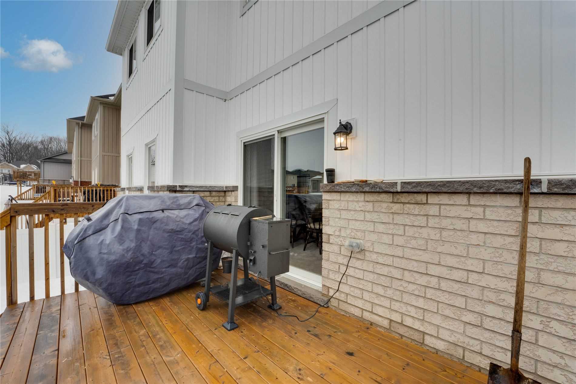 242 Diana Dr