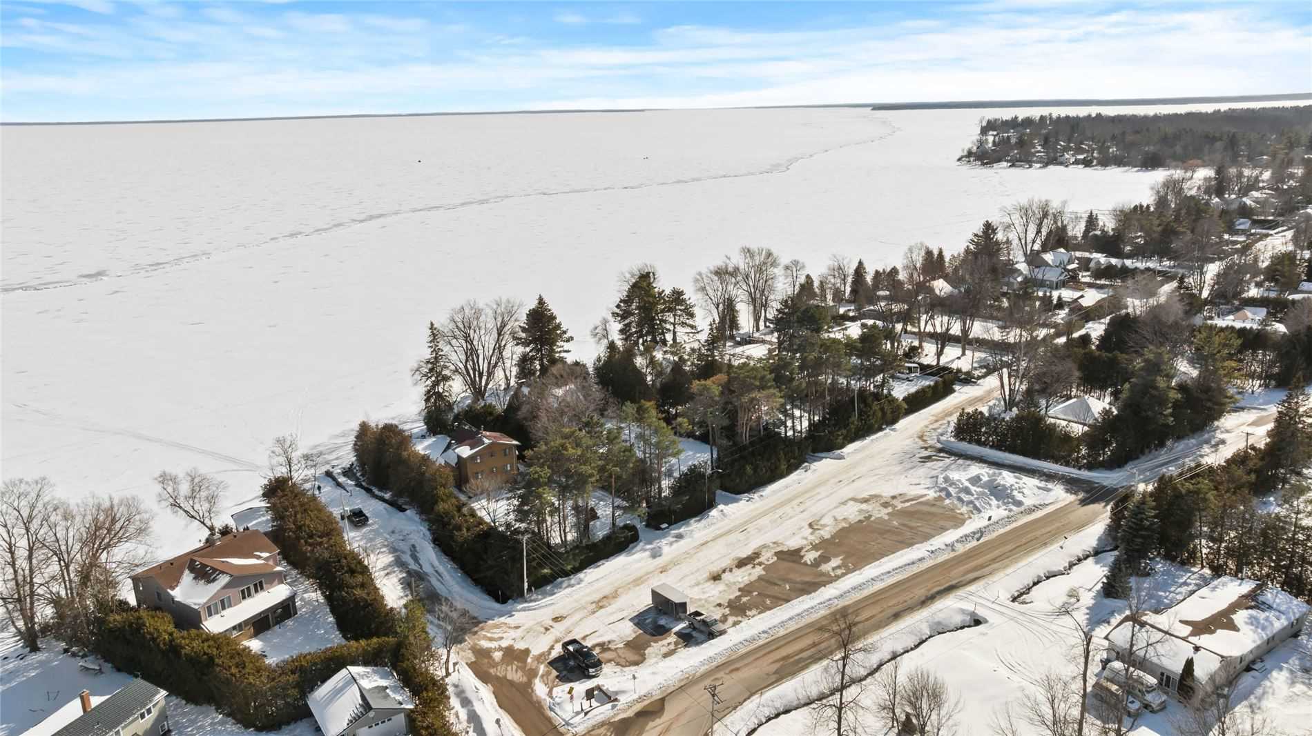 66 Parkside Dr