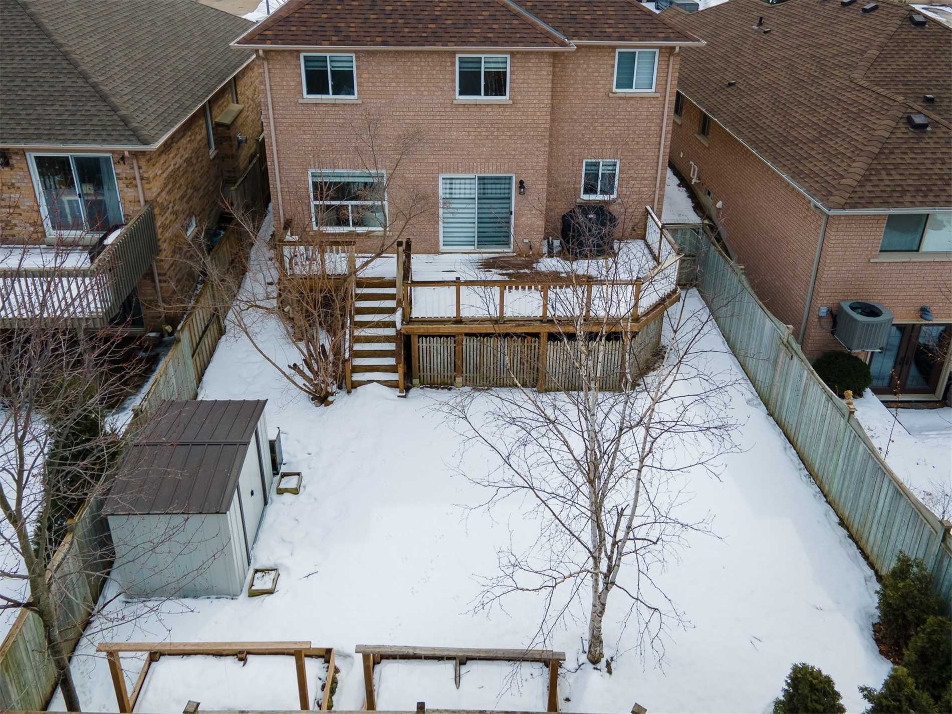 60 Crimson Ridge Rd