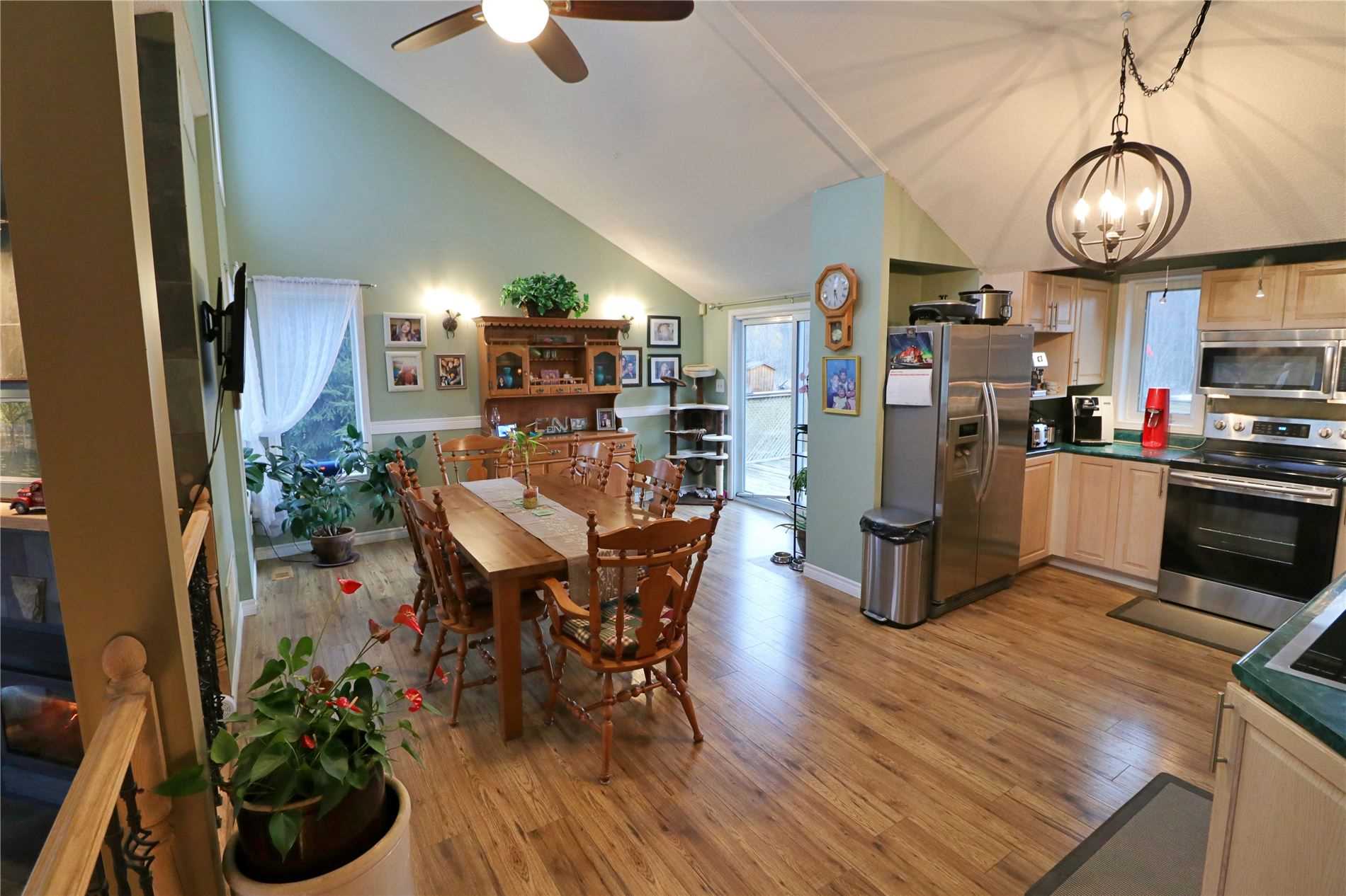 79 Simcoe Rd