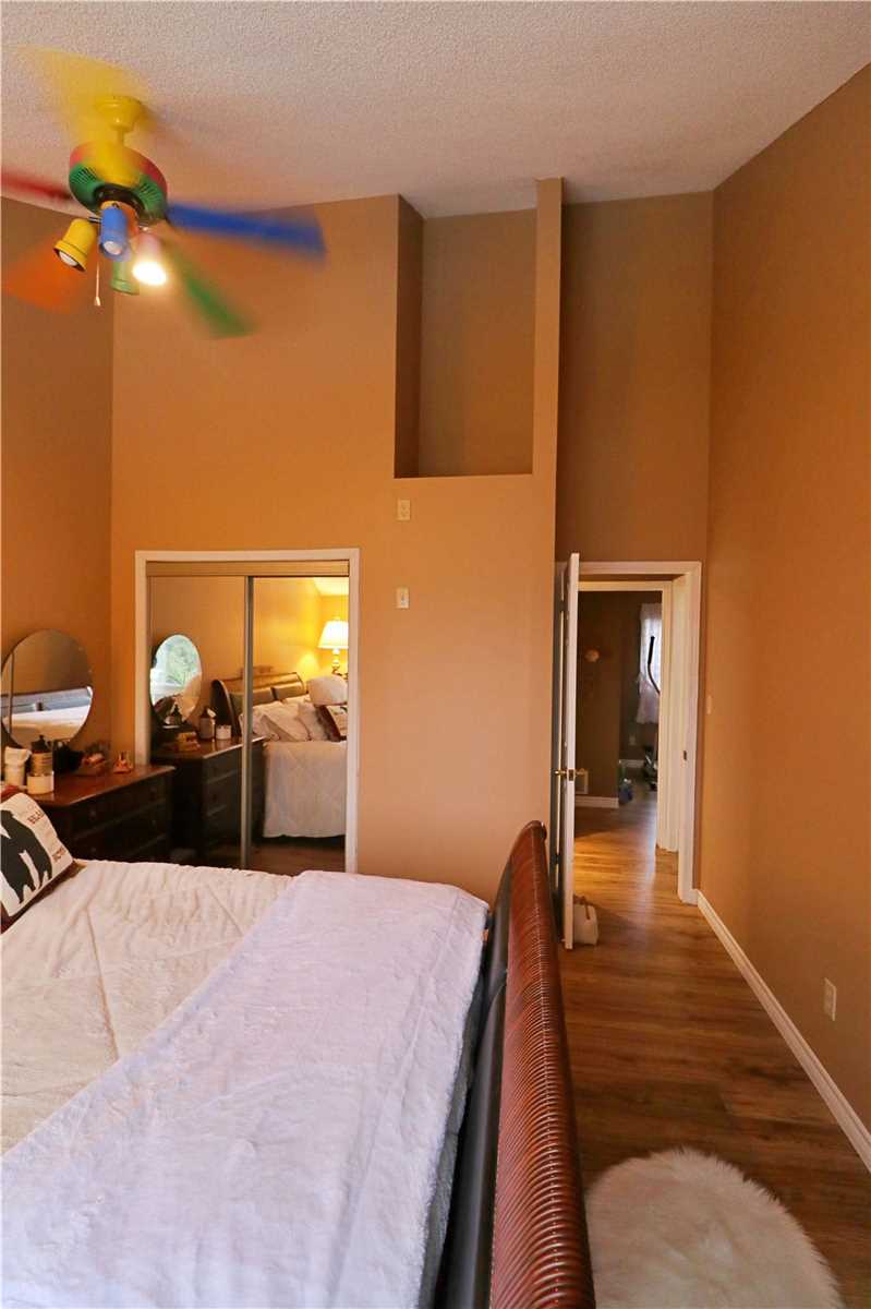 79 Simcoe Rd